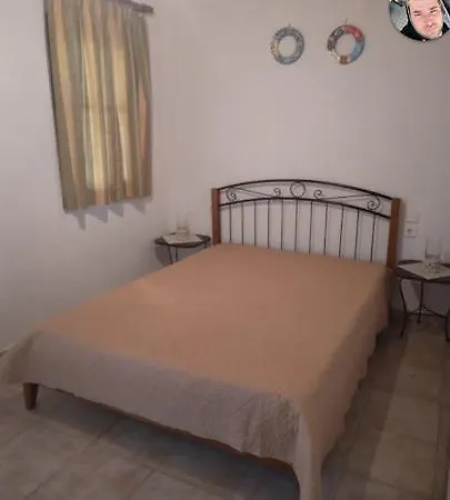 Gialos ηλέκτρα Lejlighed Kókkinon Nerón